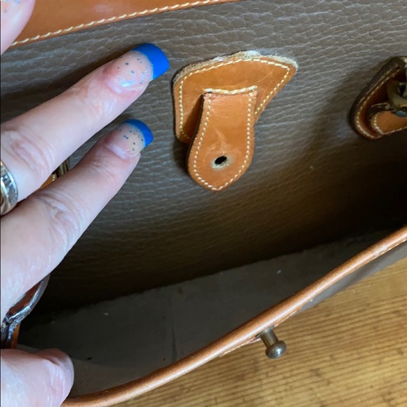 🎀Dooney and Bourke purse🎀 - Picture 12 of 13